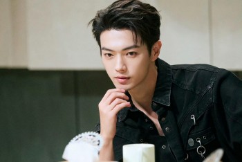 Sự đối lập của Hứa Khải và Triệu Tình sau ồn ào tình ái