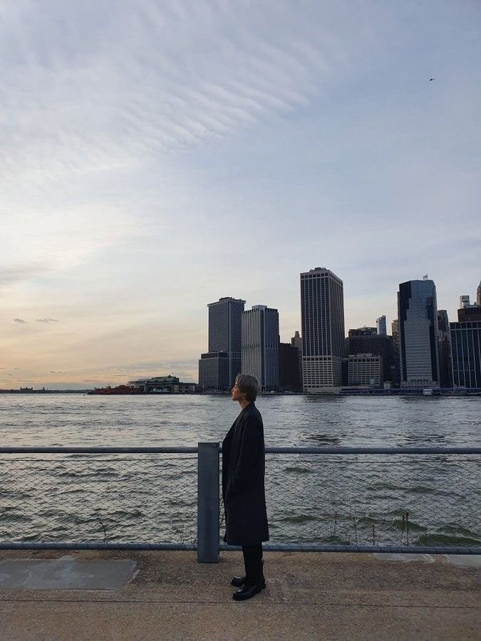 Tổng hợp những lần 'bạn gái tin đồn' của Jimin (BTS) 'tung hint' trên MXH