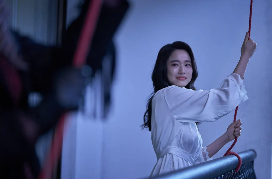 5 khoảnh khắc ấn tượng nhất của phim 18+ 'Aema' khiến khán giả xôn xao