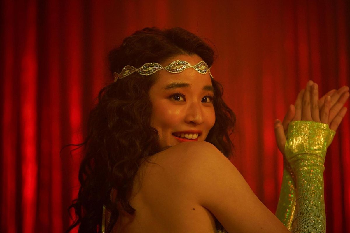 Nữ chính phim 18+ 'Aema' đột phá sau nhiều năm vật lộn