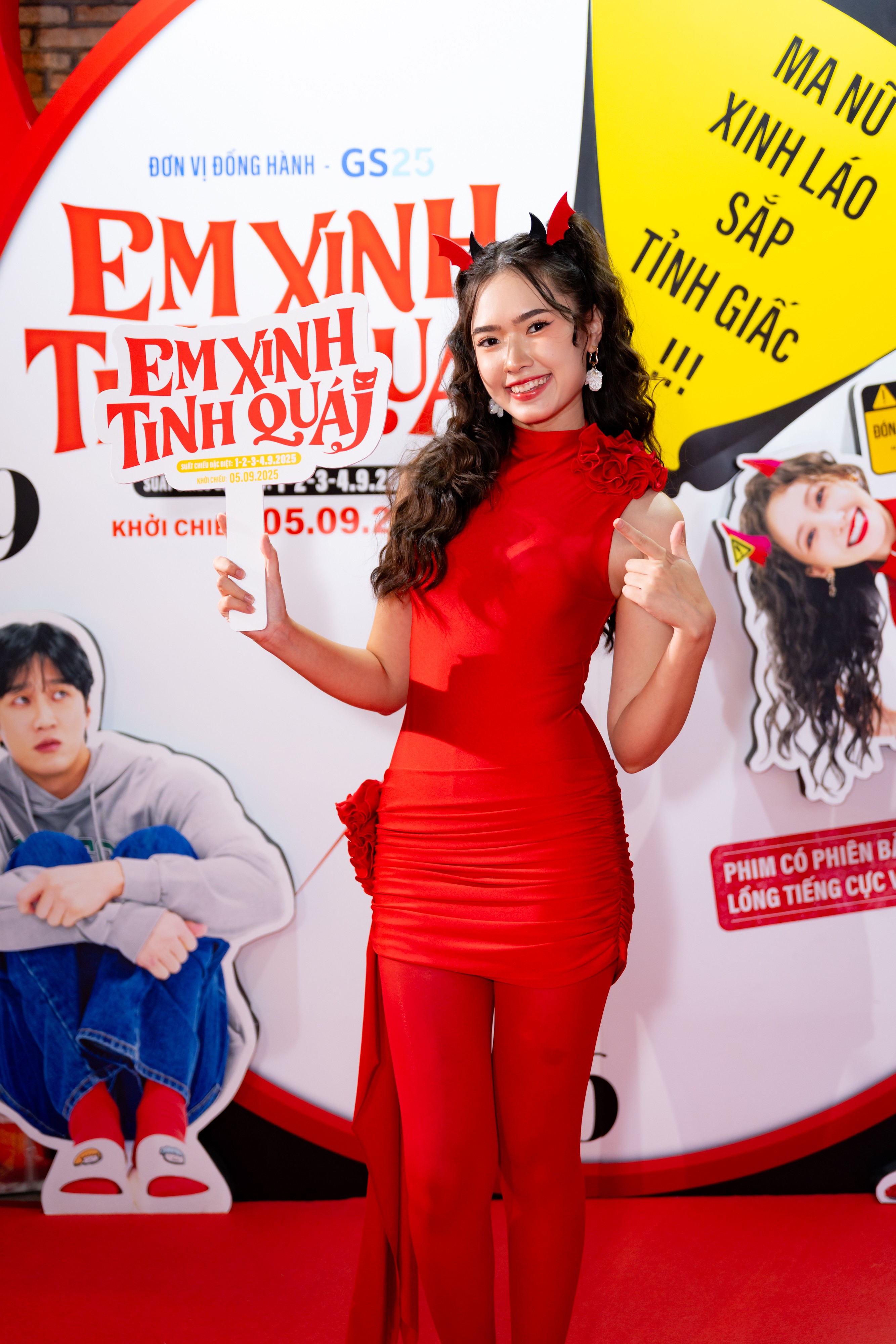 Uyển Ân và Ma Ran Đô ‘ghi điểm’ khi lồng tiếng cho phim 'Em xinh tinh quái'