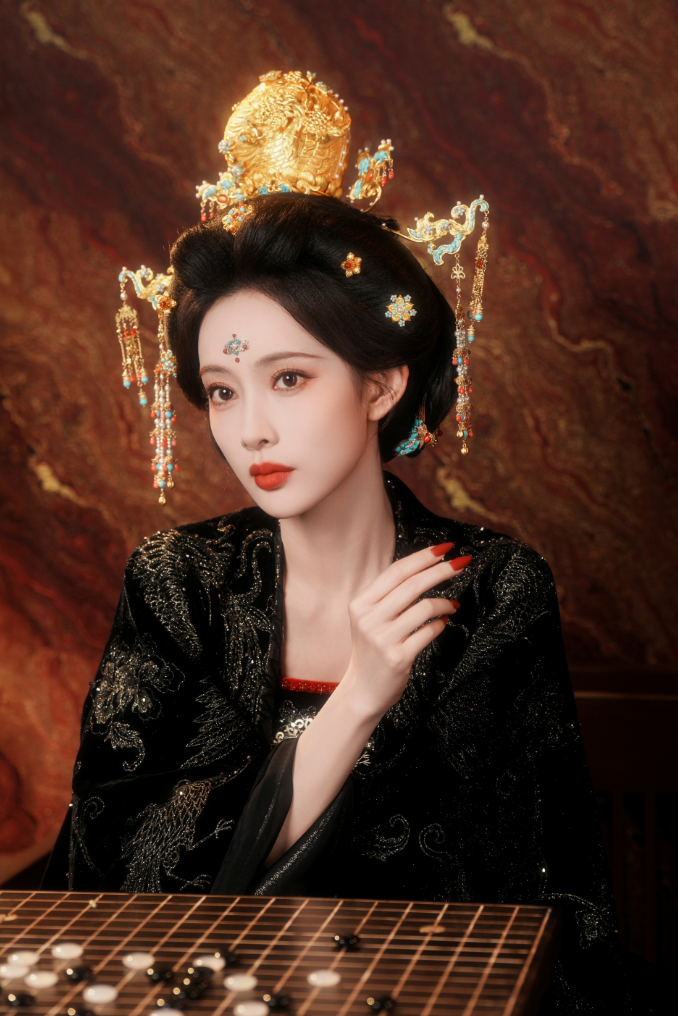 Cặp đôi 'Cửu trọng tử' tái hợp, hé lộ tạo hình trong dự án mới