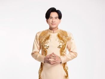 Đan Trường khiến mọi người 'sởn da gà' khi thể hiện ca khúc mới 'Tiếng Việt ngôn ngữ vàng'