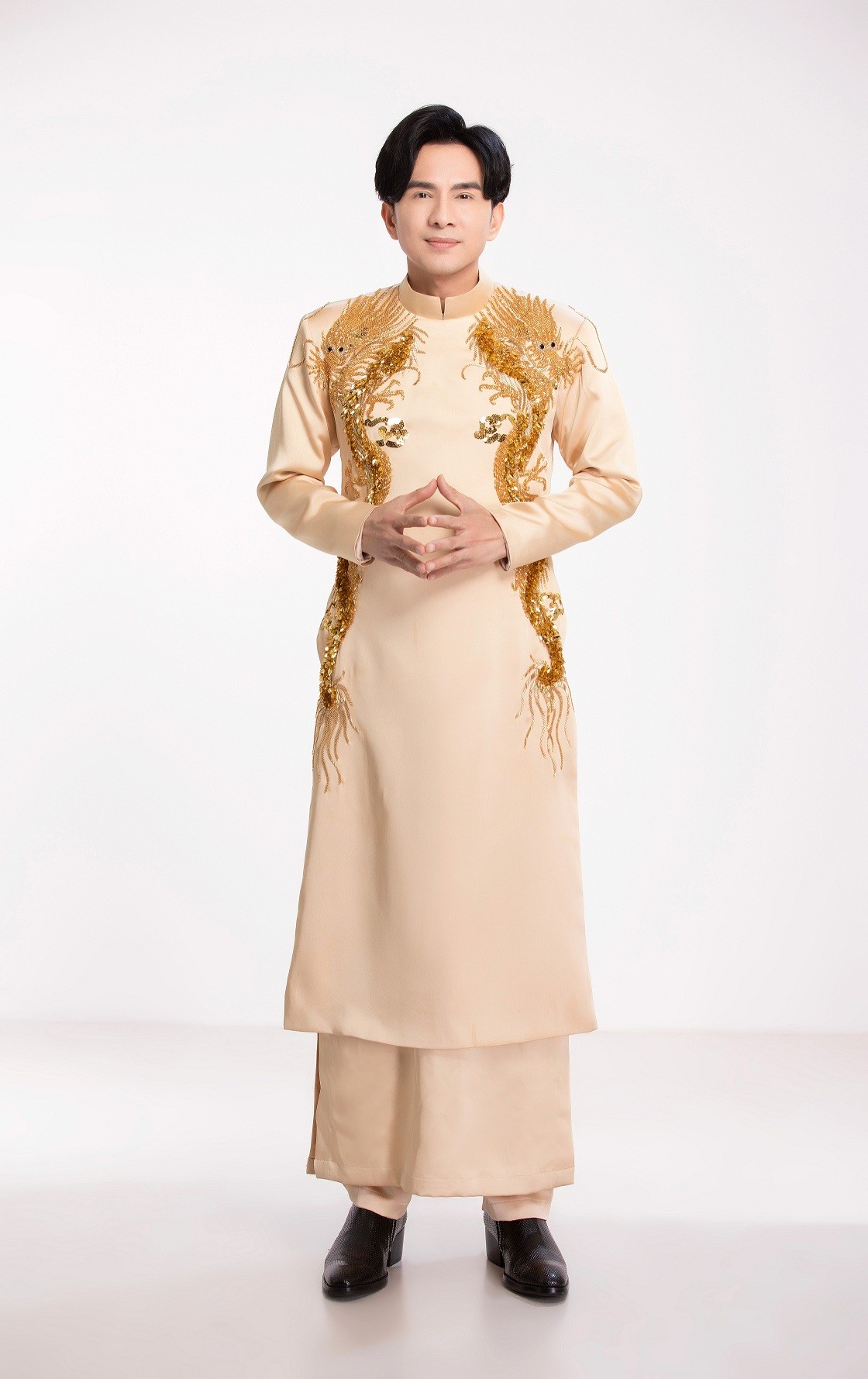 Đan Trường khiến mọi người 'sởn da gà' khi thể hiện ca khúc mới 'Tiếng Việt ngôn ngữ vàng'