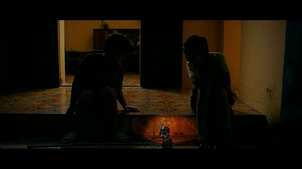 ‘Cách em 1 milimet’: Trở về kí ức tuổi thơ của nhiều thế hệ khán giả