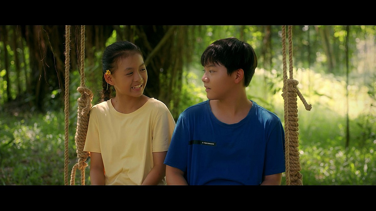 ‘Cách em 1 milimet’: Trở về kí ức tuổi thơ của nhiều thế hệ khán giả