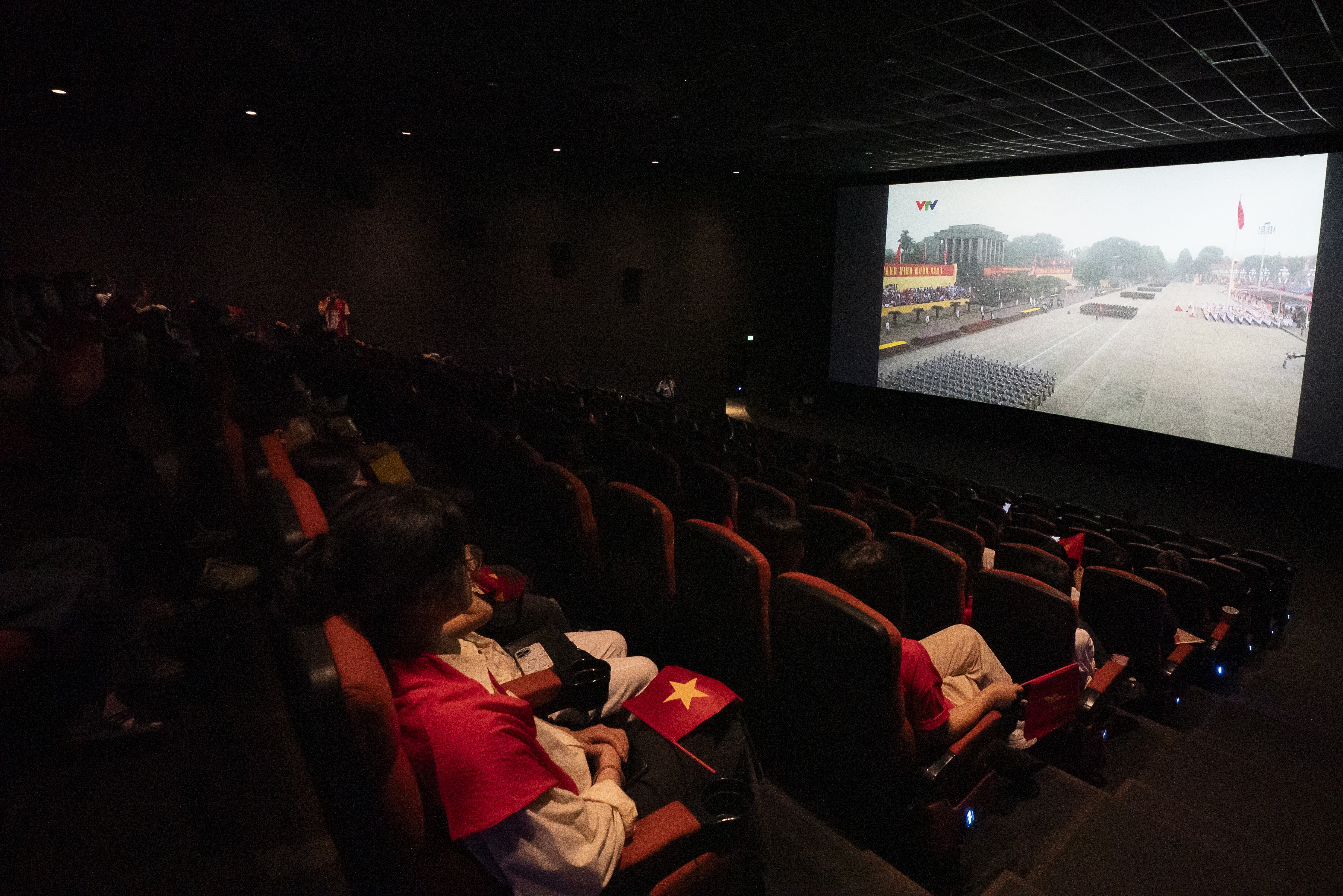 Gần 10.000 người dân trên cả nước hòa mình trong Đại lễ 2/9 tại rạp CGV