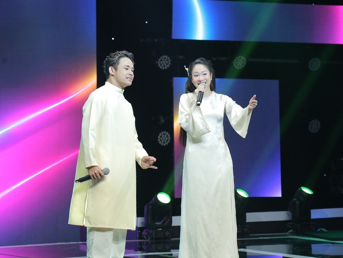 Chung kết 1 'Giai điệu ước mơ': Top 4 thăng hoa khi song ca cùng loạt ca sĩ khách mời đình đám