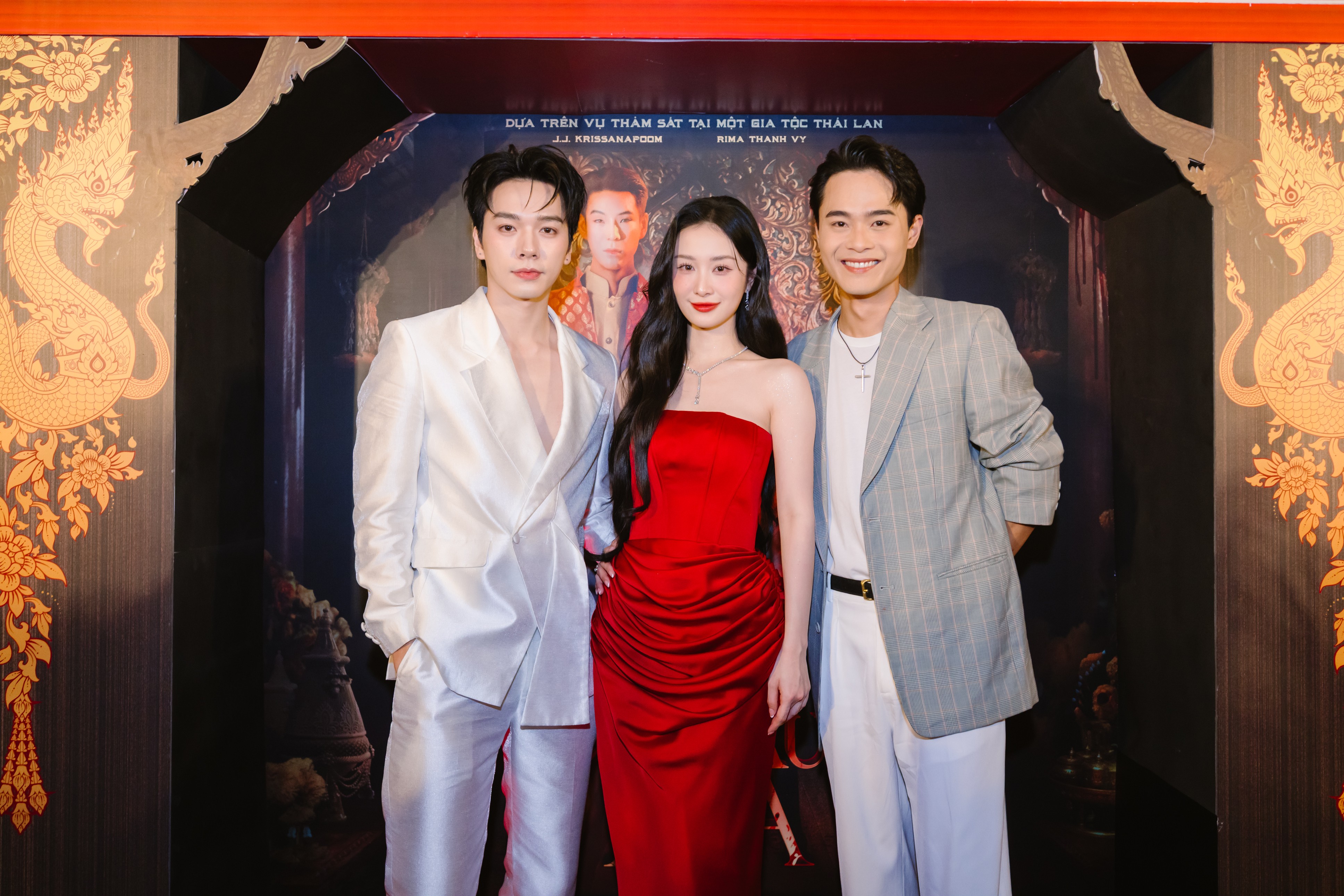 Bùng nổ visual trên thảm đỏ 'Cô dâu ma': Rima Thanh Vy khoe giao diện chuẩn dâu Thái, Jun Vũ, Công Dương tỏa sáng không góc chết