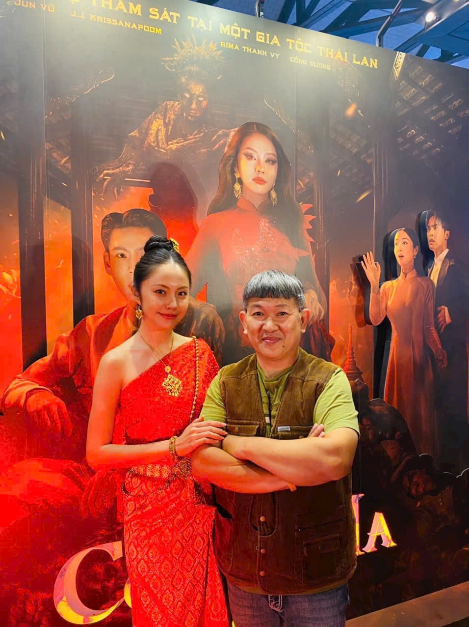 Bùng nổ visual trên thảm đỏ 'Cô dâu ma': Rima Thanh Vy khoe giao diện chuẩn dâu Thái, Jun Vũ, Công Dương tỏa sáng không góc chết