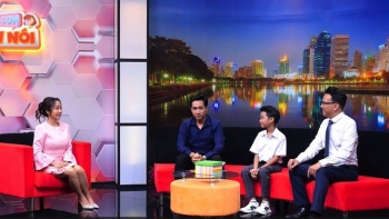 'Điều con muốn nói': Cậu bé 9 tuổi khiến MC Ốc Thanh Vân ngưỡng mộ với tình yêu nghệ thuật truyền thống