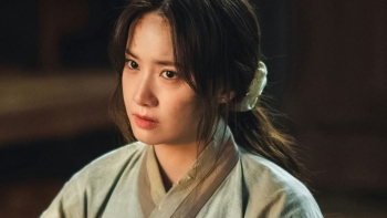 YoonA (SNSD) vươn lên Top 1 độ phổ biến nhờ 'Bon Appétit, Your Majesty'