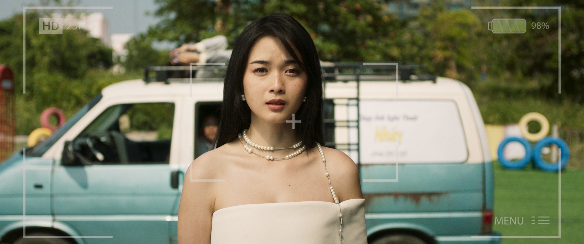 'Làm giàu với ma: Cuộc chiến hột xoàn' tung bản phim mới đặc biệt, đạo diễn Trung Lùn nói gì?