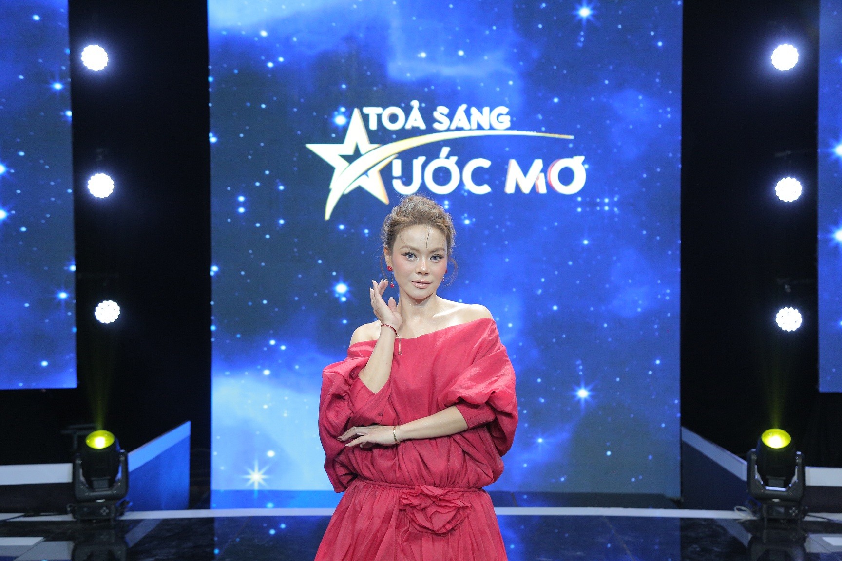 Nhạc sĩ Nguyễn Văn Chung và ca sĩ Hải Yến idol xác nhận ngồi ghế nóng 'Tỏa sáng ước mơ' mùa 4