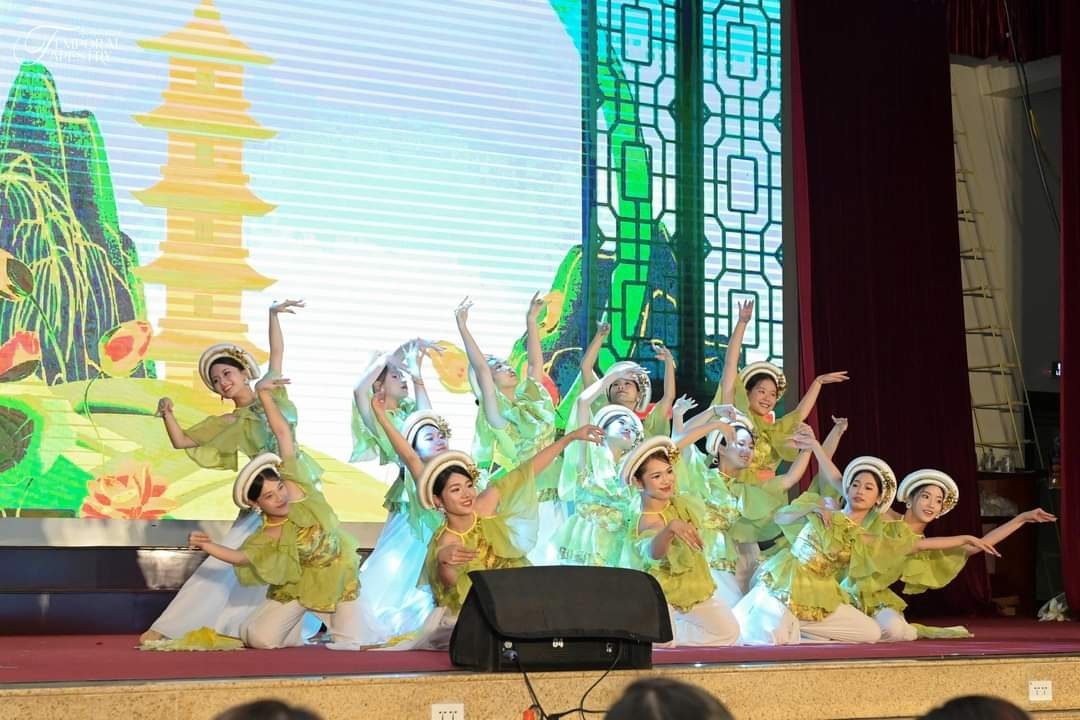 Spotlight 2025 - Adastra: Cánh cò trắng vươn tới bầu trời ước mơ