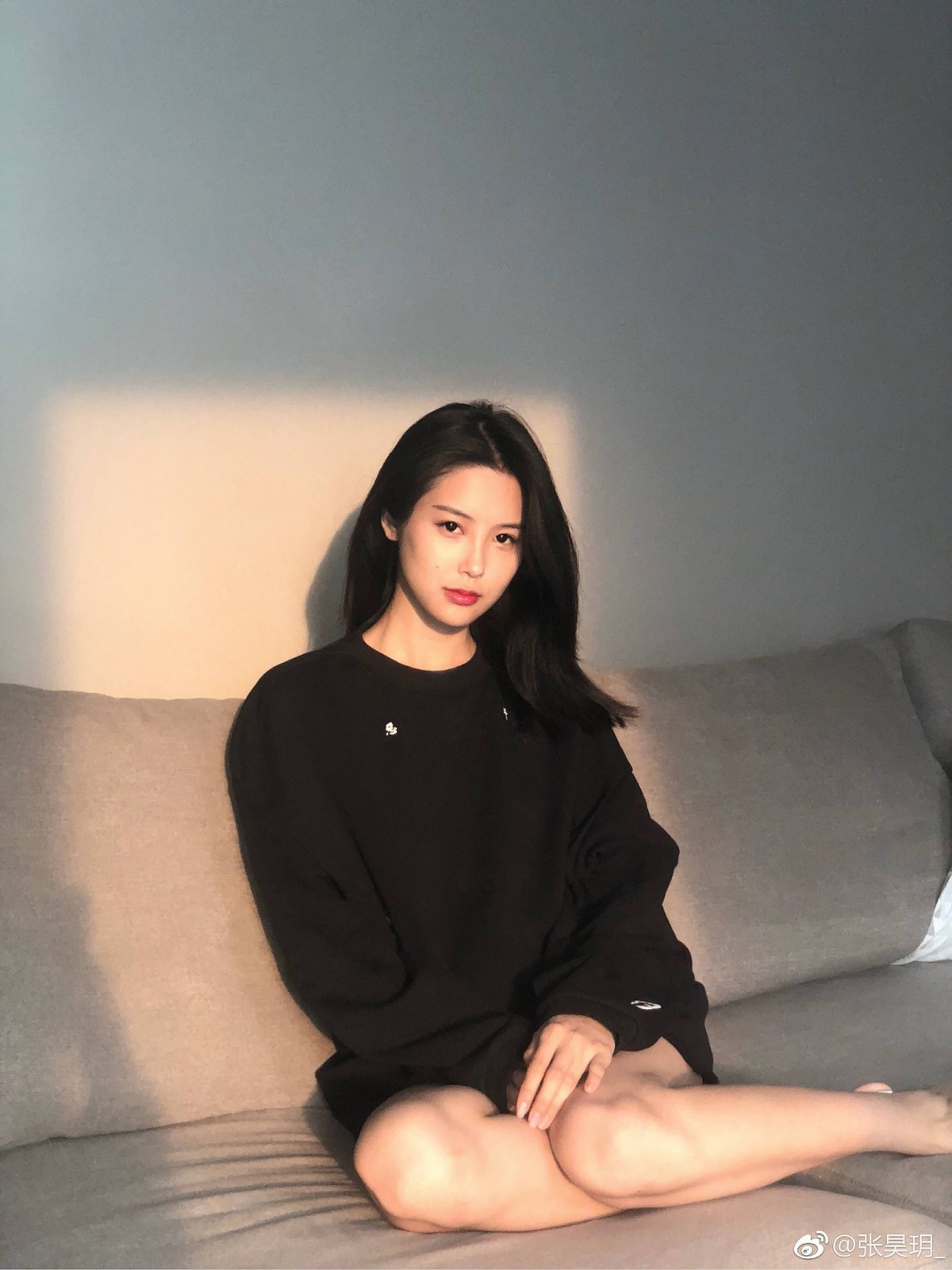 Ngu Thư Hân bắt nạt đồng nghiệp khiến họ trầm cảm?