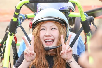 Hậu trường 'Chị ngã em nâng': Lê Khánh, Uyển Ân kể chuyện 'vượt giới hạn'