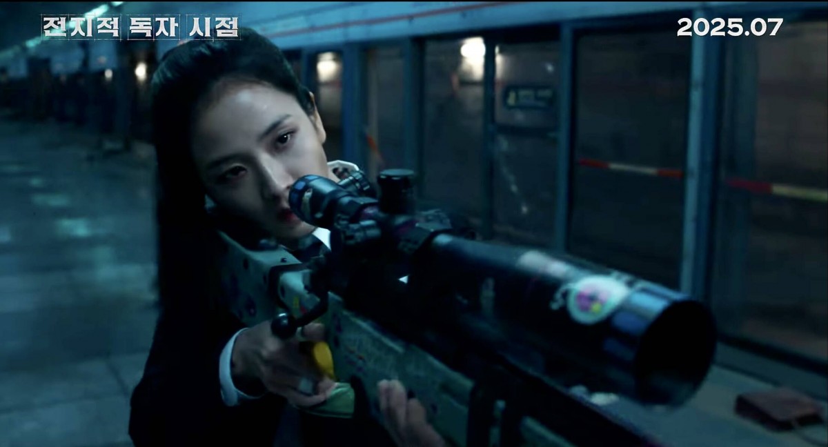 Jisoo: Ngôi sao đa tài hay chỉ là 'bình hoa di động'?