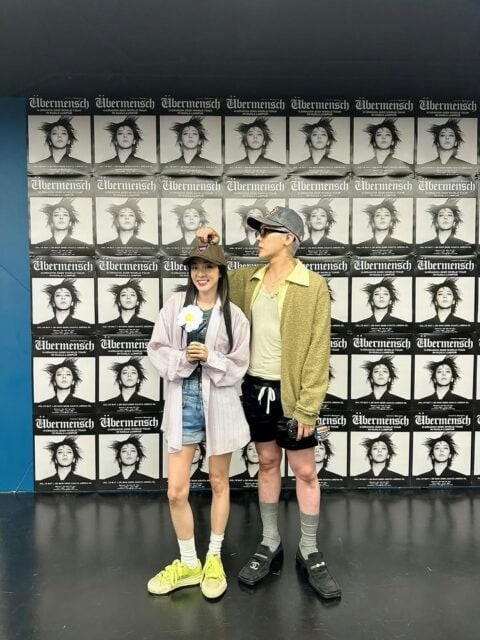 Top 5 cặp đôi Idol K-Pop được người hâm mô yêu thích nhất: V - Jennie xếp hạng nhất