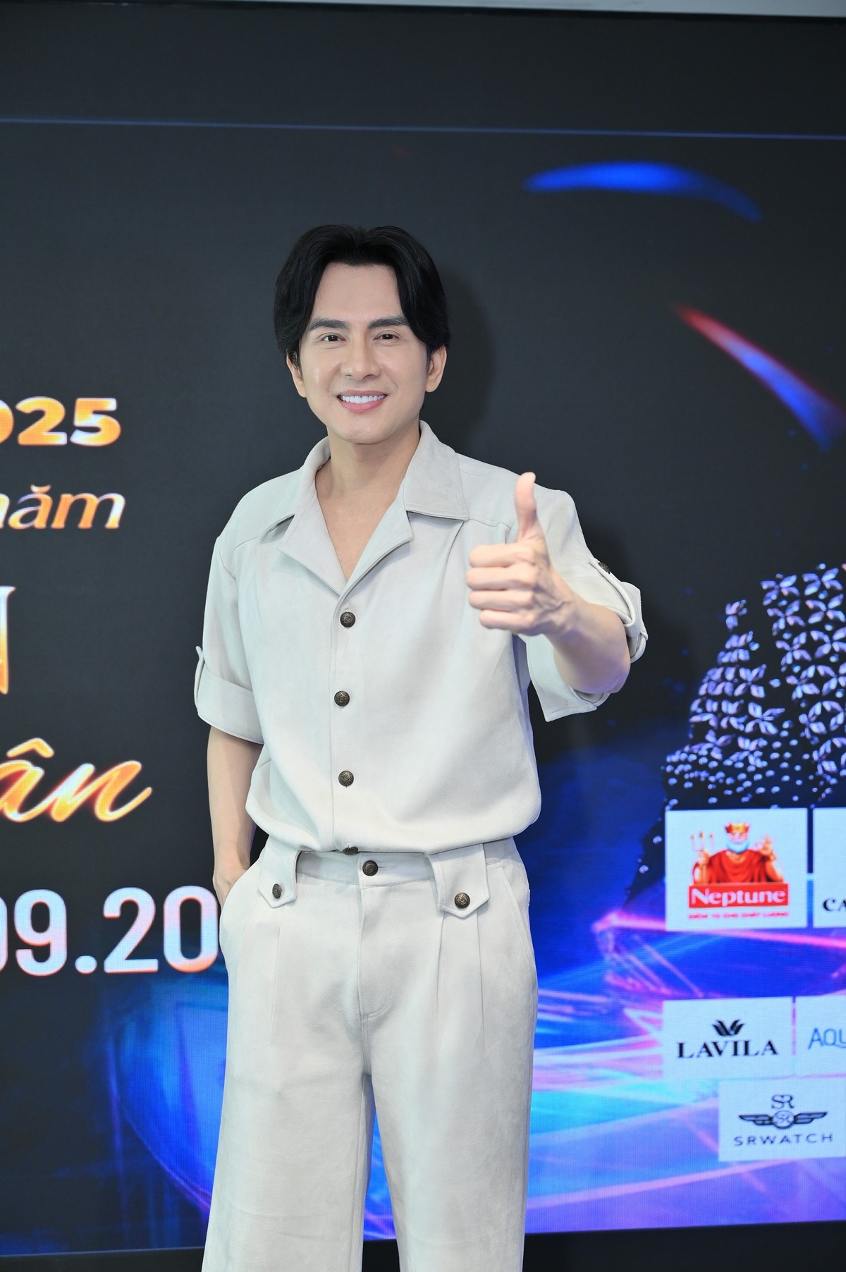 Điều gì khiến live concert kỷ niệm 30 năm ca hát của Đan Trường 'tốn' hơn 11 tỷ?