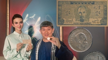 Nhà sưu tầm Huỳnh Minh Hiệp: Tôi viết tiếp 'bản hòa bình' - lưu giữ hồn dân tộc