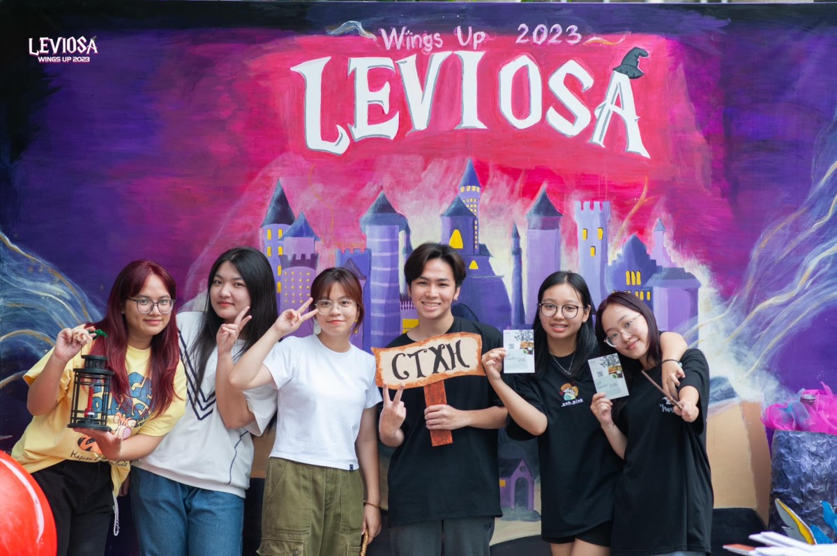 'Wings Up 2025: Papellia' – Vương quốc hạc giấy chắp cánh ước mơ của tân sinh viên