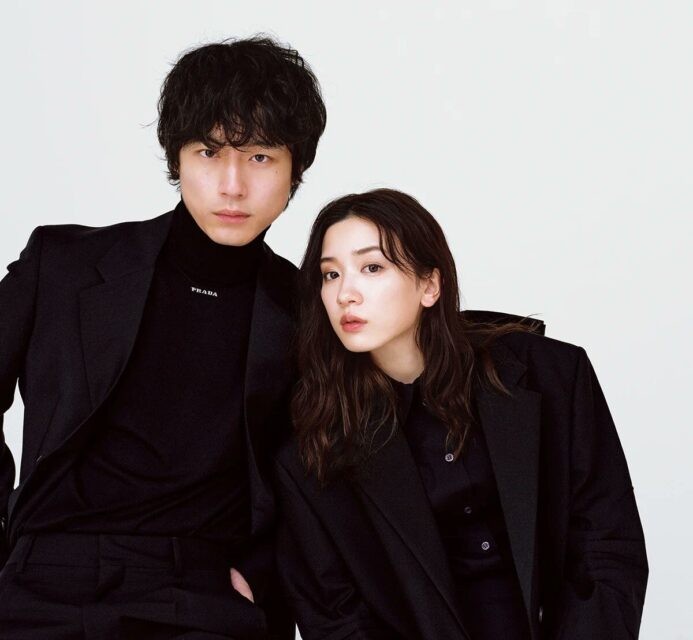 Bạn diễn của Lisa (BlackPink) vướng bê bối tình tay ba, 'lời nguyền Prada' là có thật?