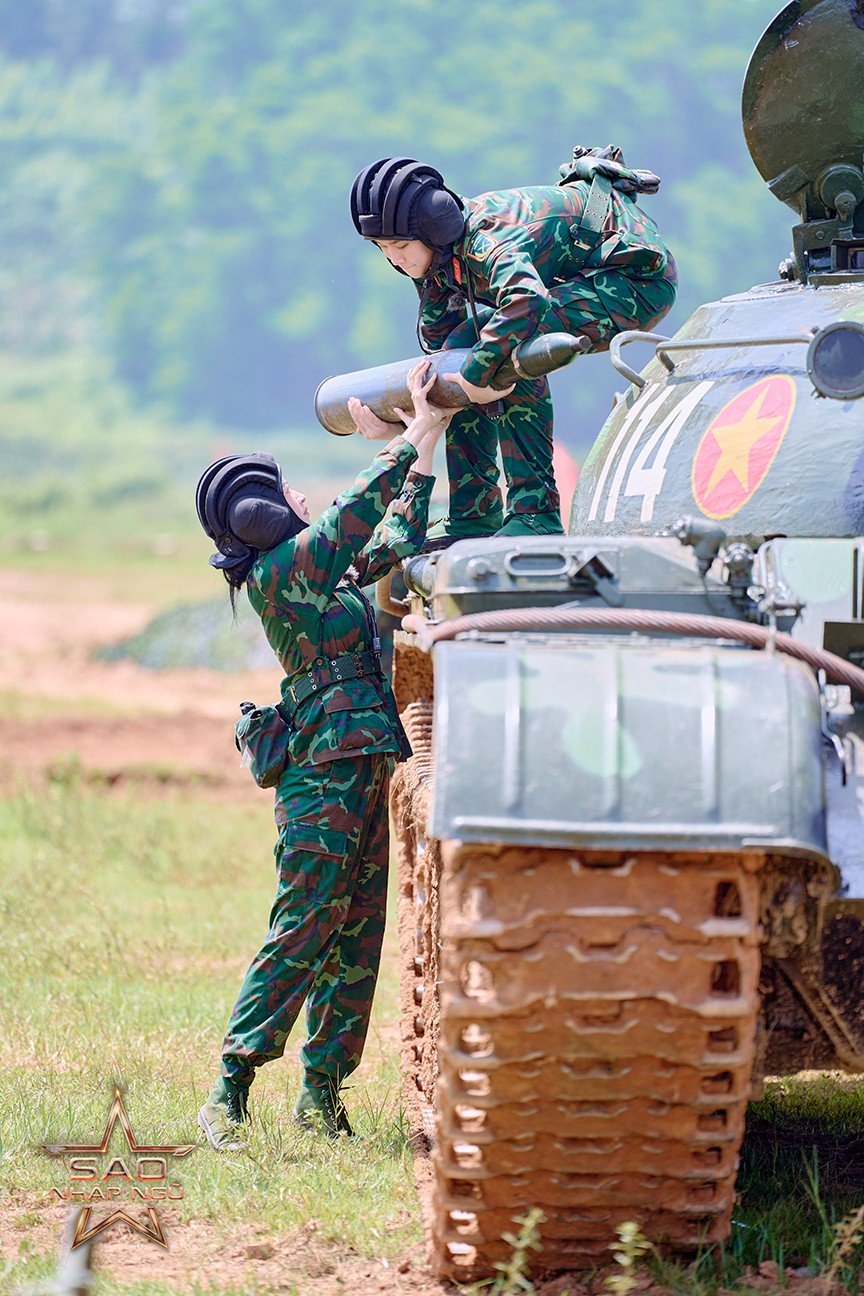 'Sao nhập ngũ 2025': Anh Tú, Trang Pháp vô địch Hội thao Boxing
