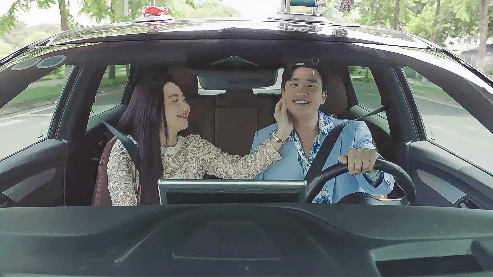 'Chị ngã em nâng' tạo dấu ấn nhờ chemistry bùng nổ của 4 nhân vật chính