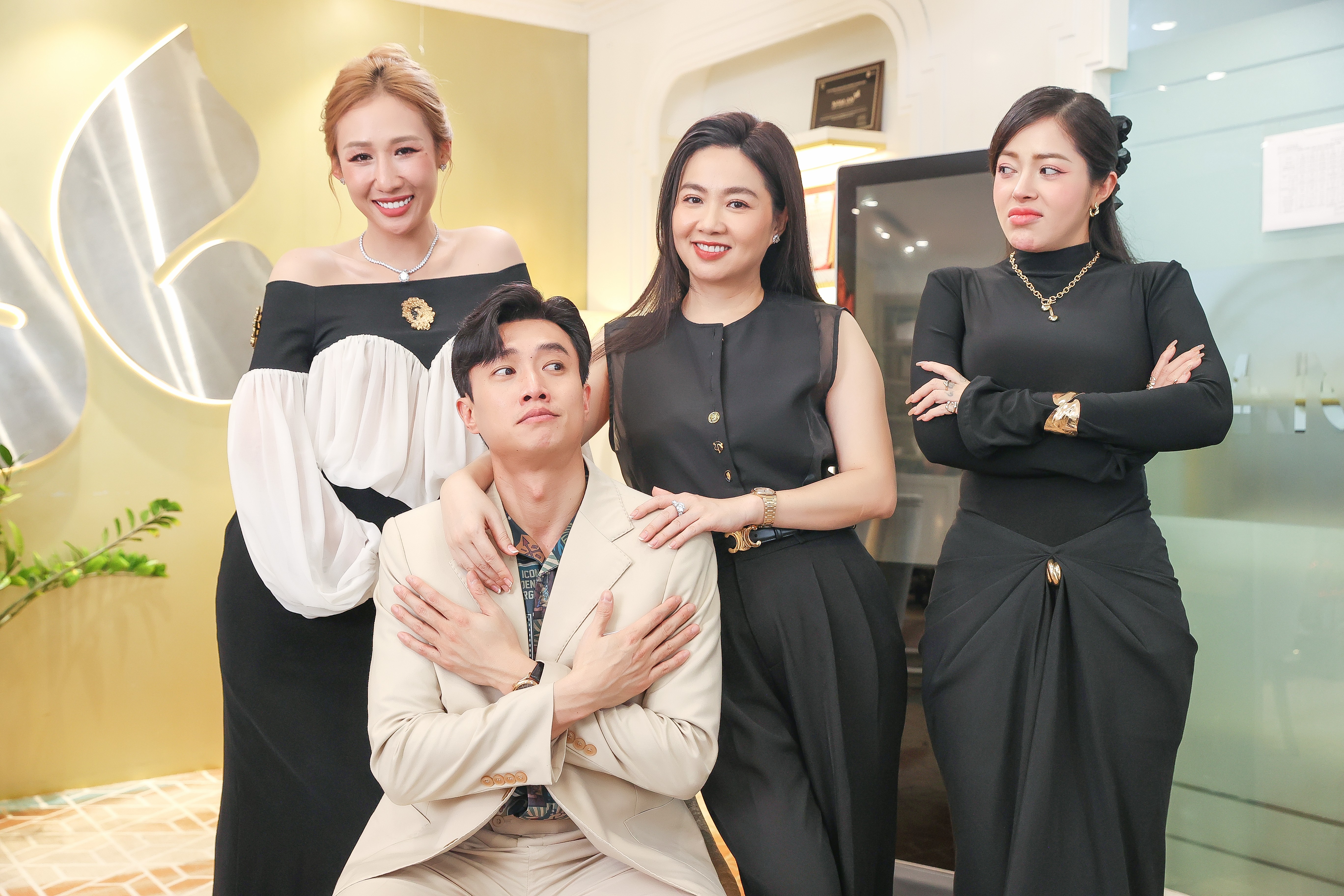 'Chị ngã em nâng' tạo dấu ấn nhờ chemistry bùng nổ của 4 nhân vật chính