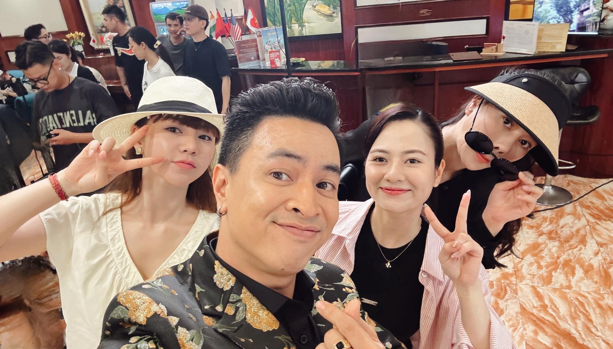 Lý Chí Huy và vai diễn Đồng Văn Tiền gây bão mạng xã hội: ‘Nhìn mặt đã thấy hãm'