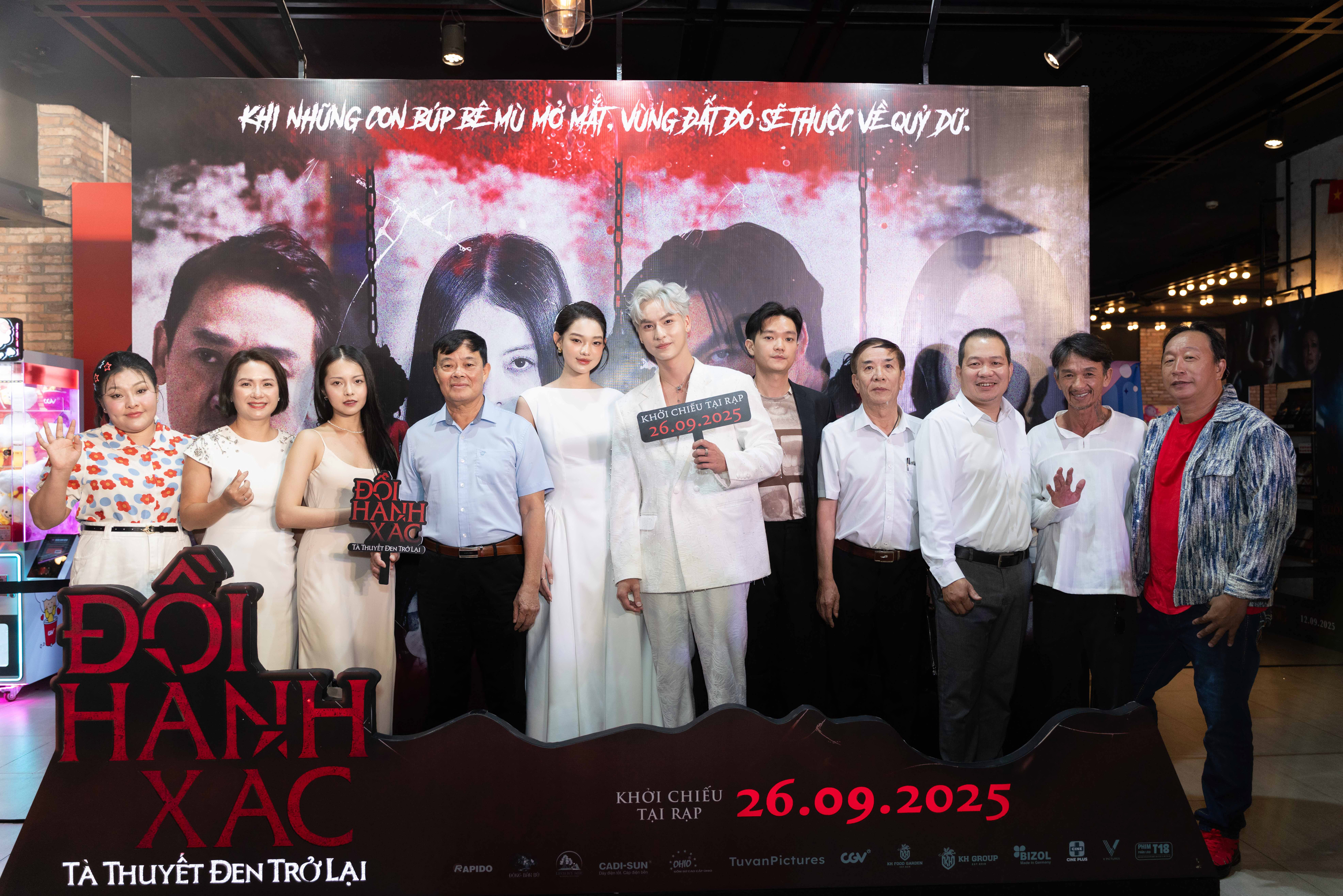 Đạo diễn Lương Đình Dũng: Thời điểm nào rạp Việt cũng có sự cạnh tranh