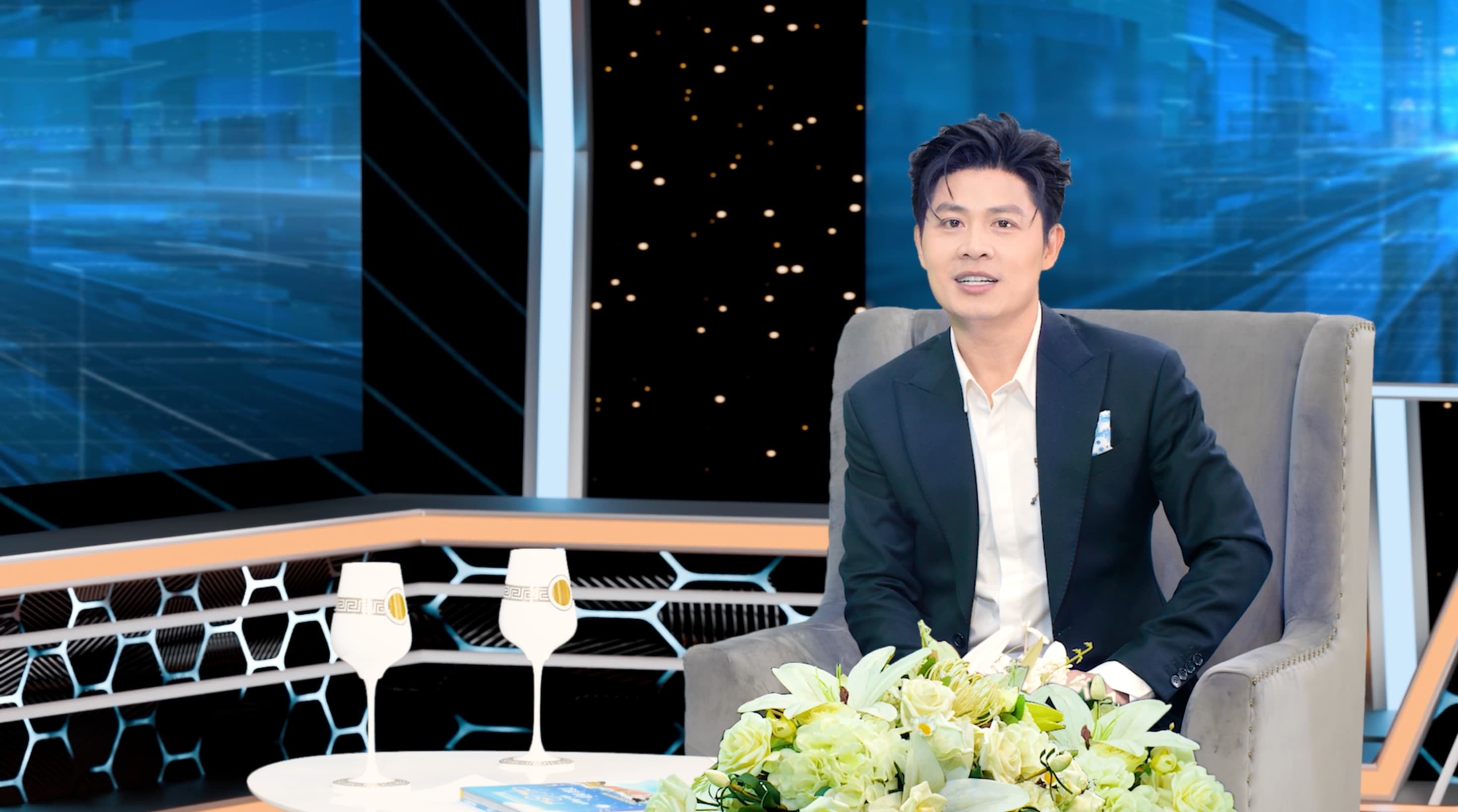 Nhạc sĩ Nguyễn Văn Chung tiết lộ bí mật phía sau thành công tác phẩm 'Viết tiếp câu chuyện hòa bình'