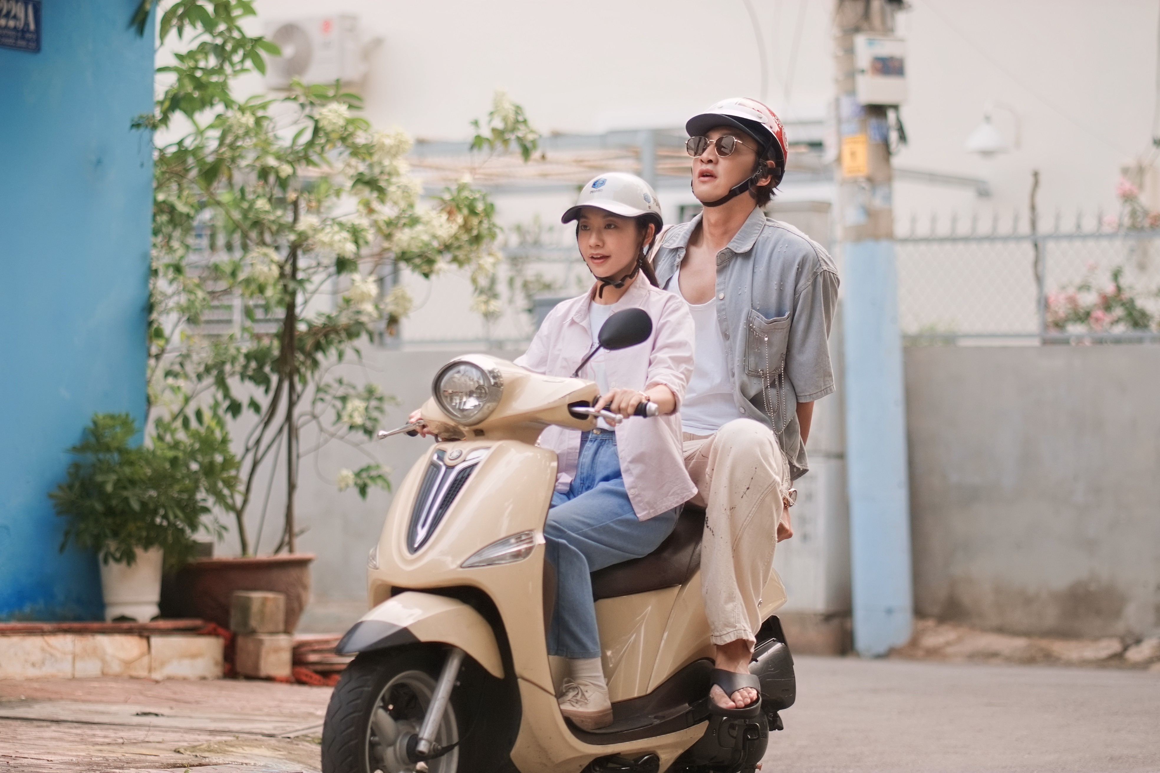 'Tay anh giữ một vì sao': Dự án được sản xuất bởi ekip chất lượng từ Hàn Quốc sẵn sàng khuấy đảo phòng vé tháng 10