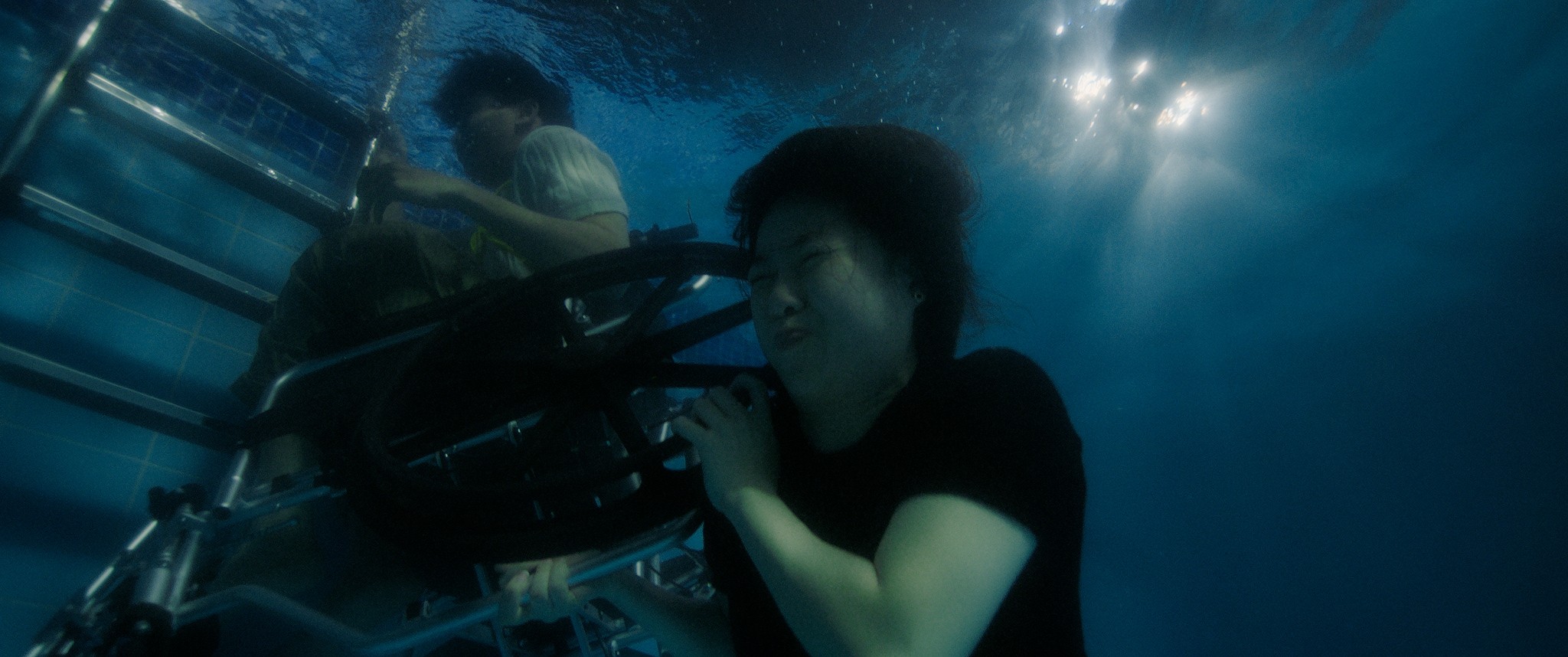 Hé lộ trailer chính thức, 'Chị ngã em nâng' drama đến dồn dập từng giây