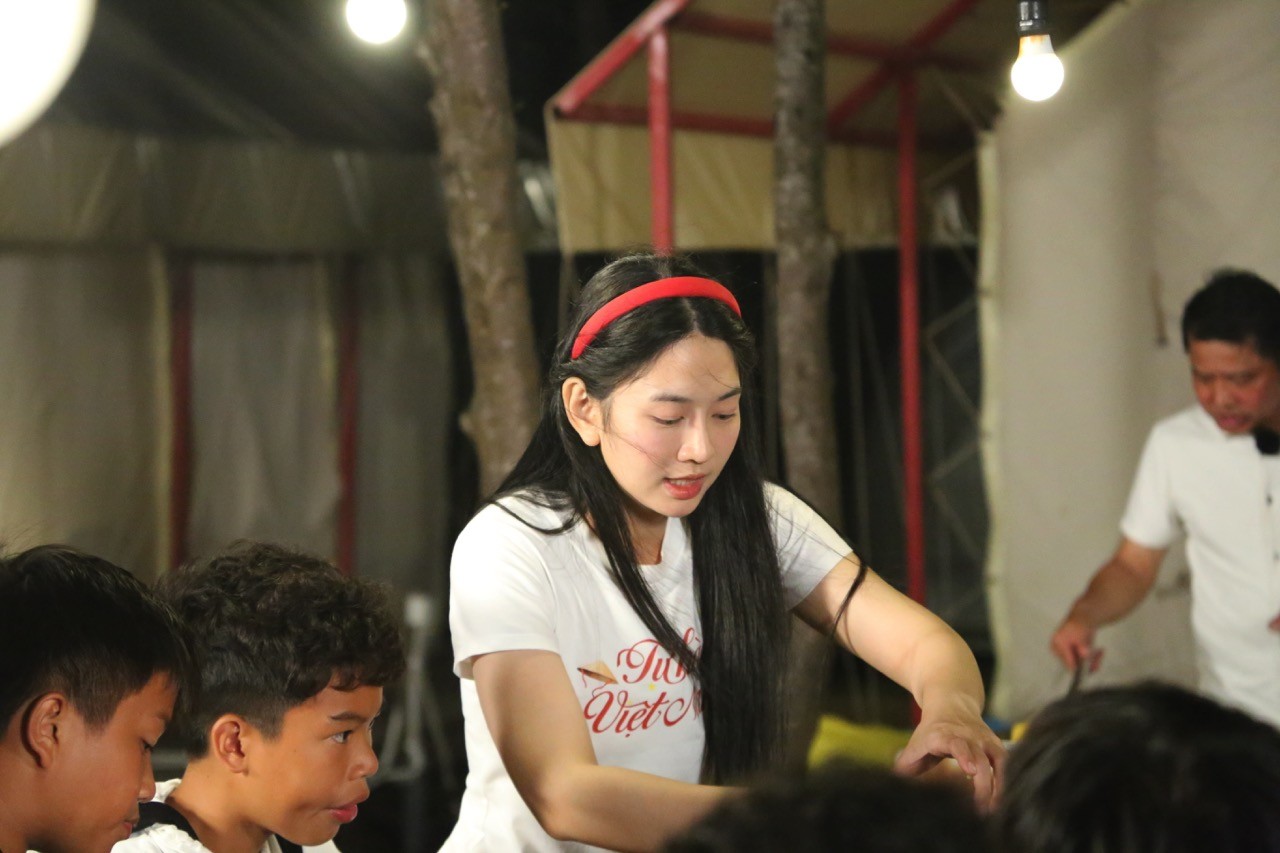 Diễn viên Lê Bống nói gì khi trở lại với 'Cầu thủ nhí 2025'?