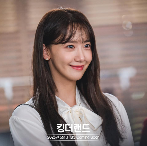 YoonA (SNSD) là thần tượng lấn sân sang diễn viên thành công nhất?