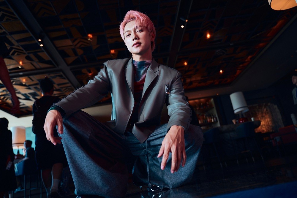 Jsol chính thức ra mắt mini album đầu tay 'OE OE' và MV 'Tính lười' cùng Hurrykng, CiiN