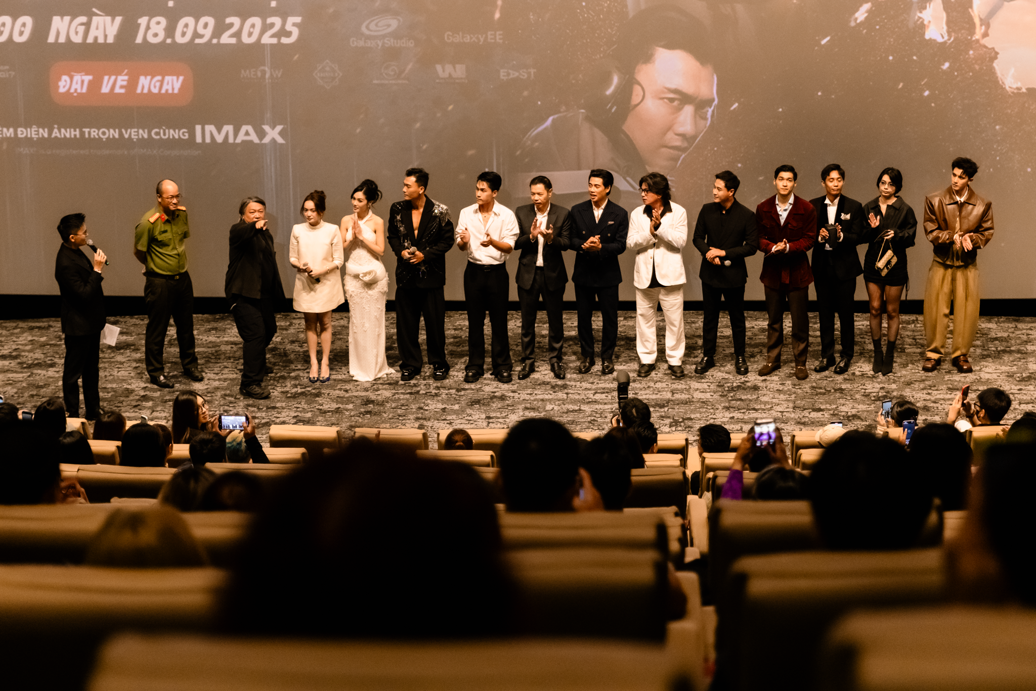 'Tử chiến trên không' ra mắt hoành tráng với định dạng IMAX® tại Thành phố Hồ Chí Minh