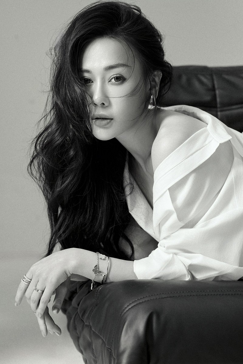 Phương Oanh: Đối diện với mọi thứ bằng lòng biết ơn