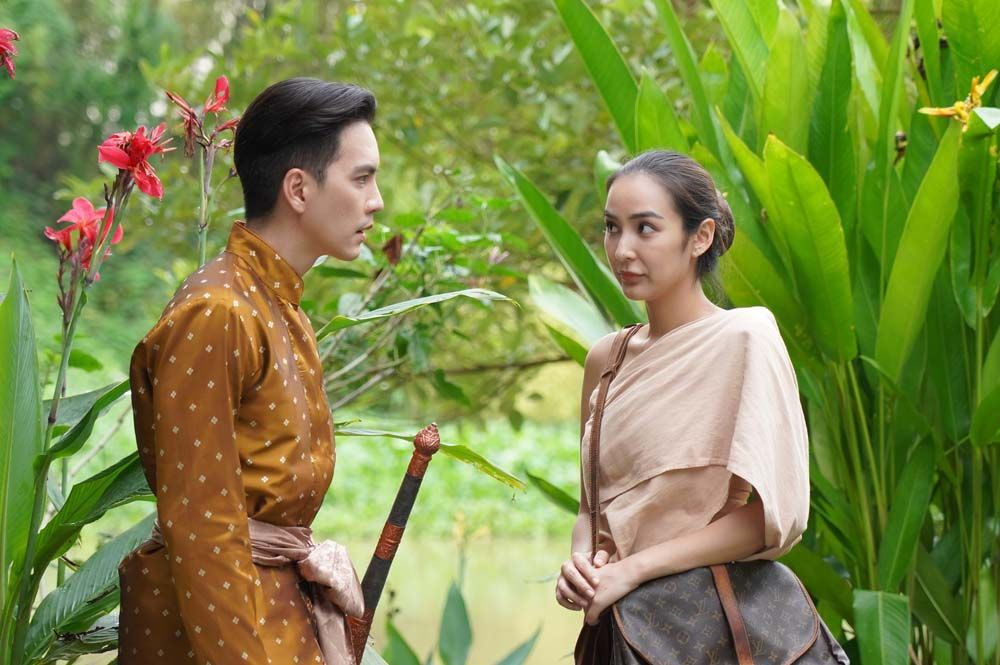 'Thần chú ánh trăng': Khán giả phát cuồng khi Chippy và New viết tiếp thiên tình sử Ayutthaya