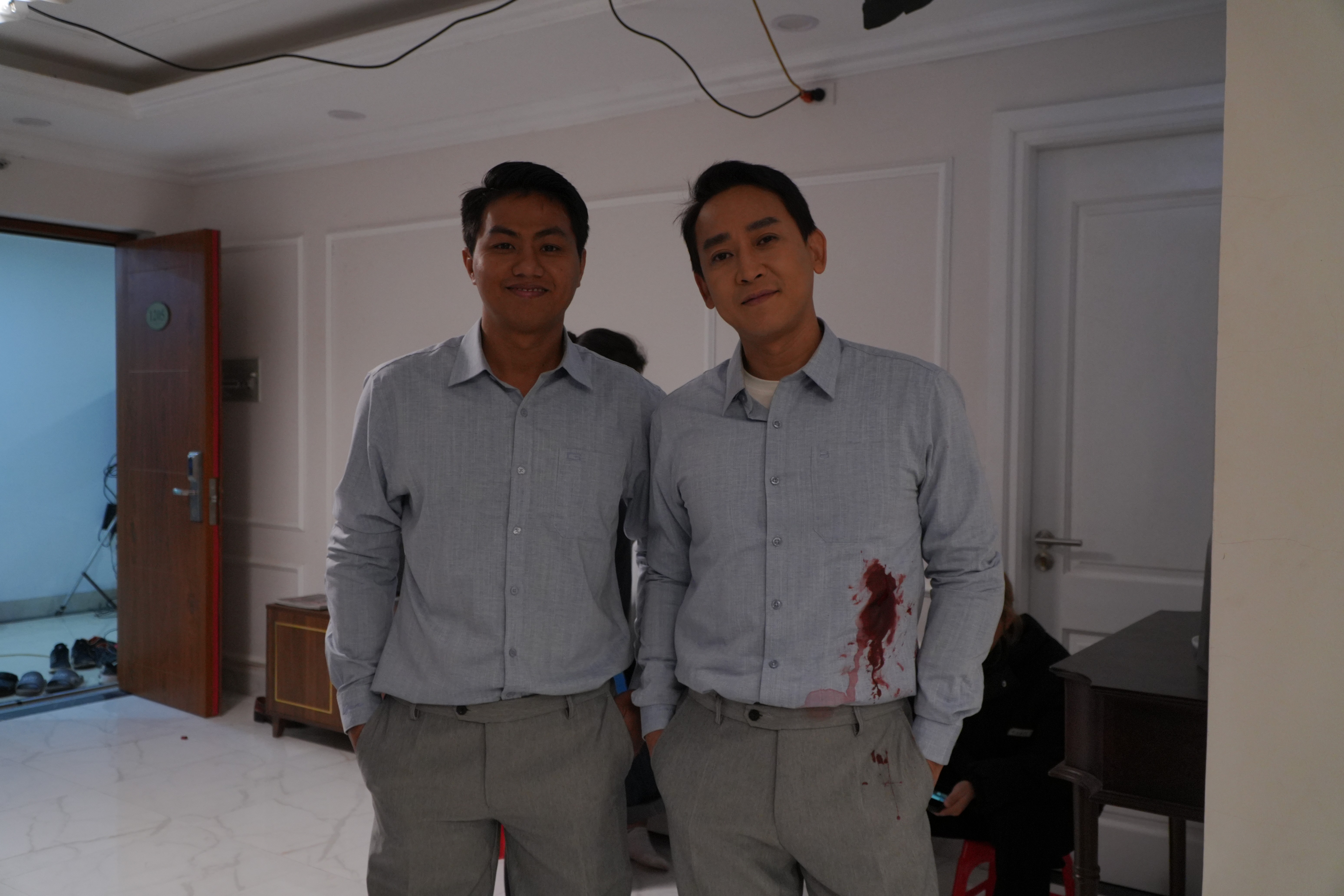 Hứa Vĩ Văn phải lòng bối cảnh thiên nhiên miền Bắc cùng đàn cá trê khi quay 'Đồi hành xác: Tà thuyết đen trở lại'