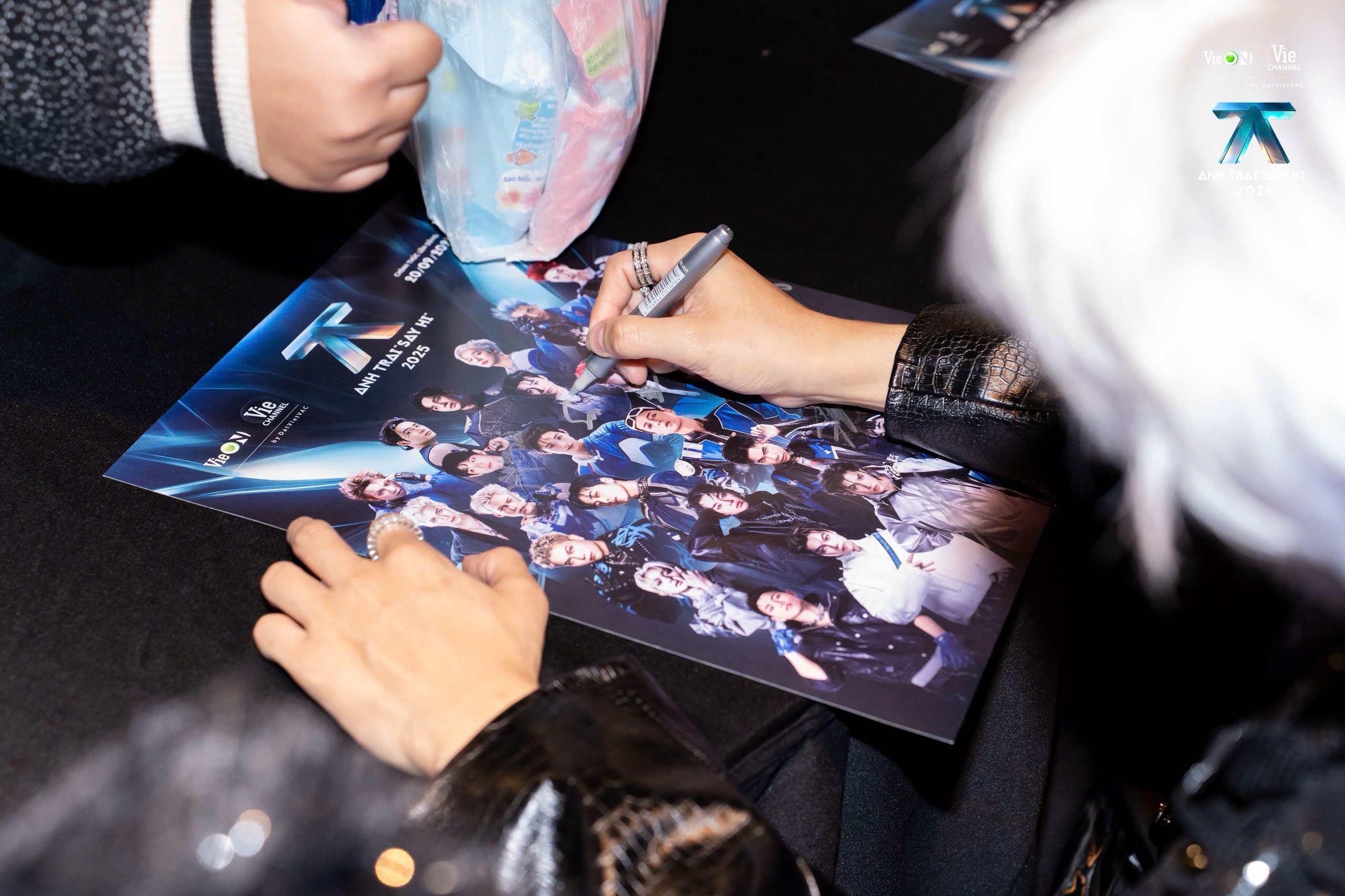 Chương trình 'Anh trai 'Say Hi' được ghi nhận góp phần phát triển công nghiệp văn hóa