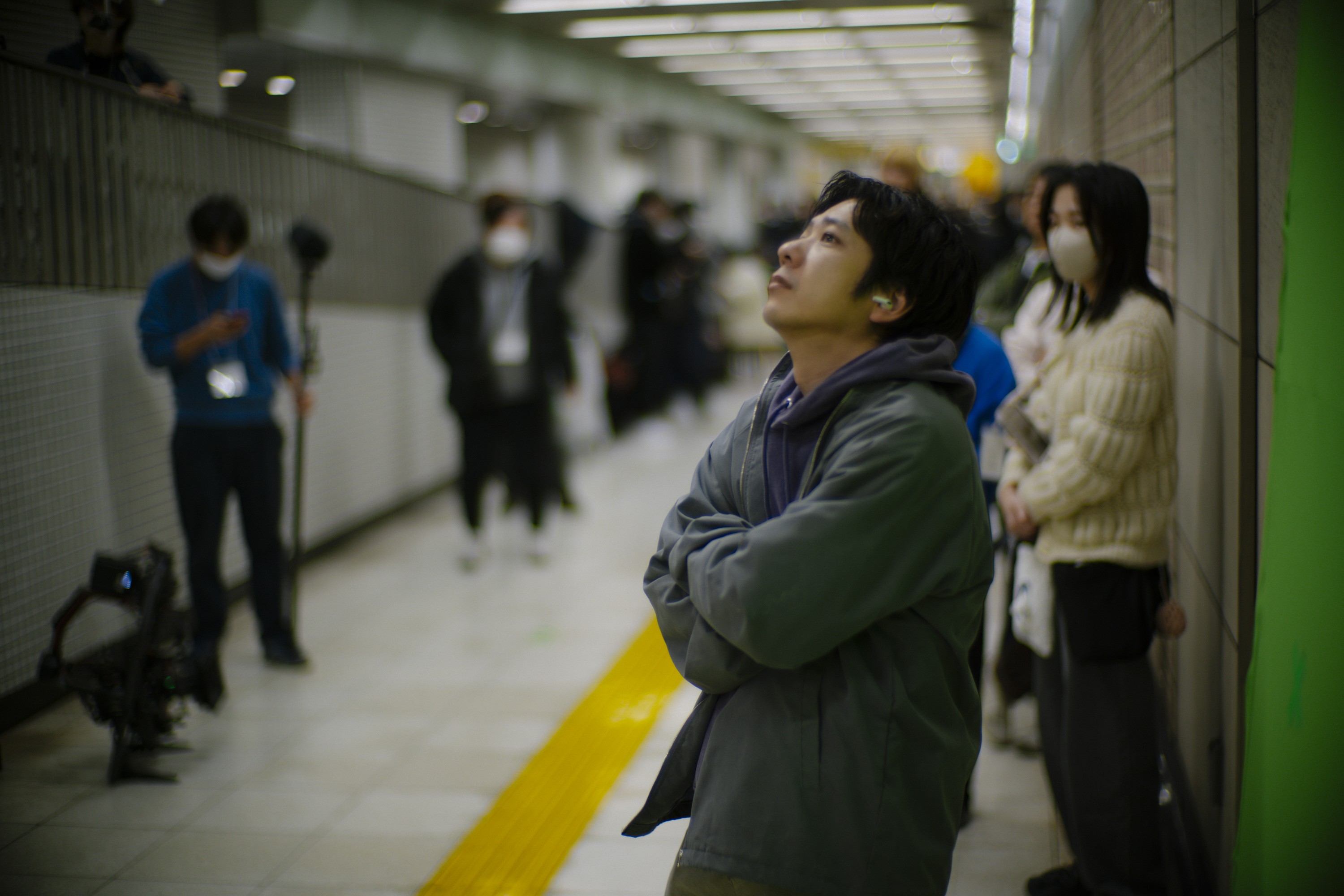 'Exit 8: Ga tàu vô tận' tung trailer chính thức gây rợn người với trò chơi 'tìm điểm bất thường'