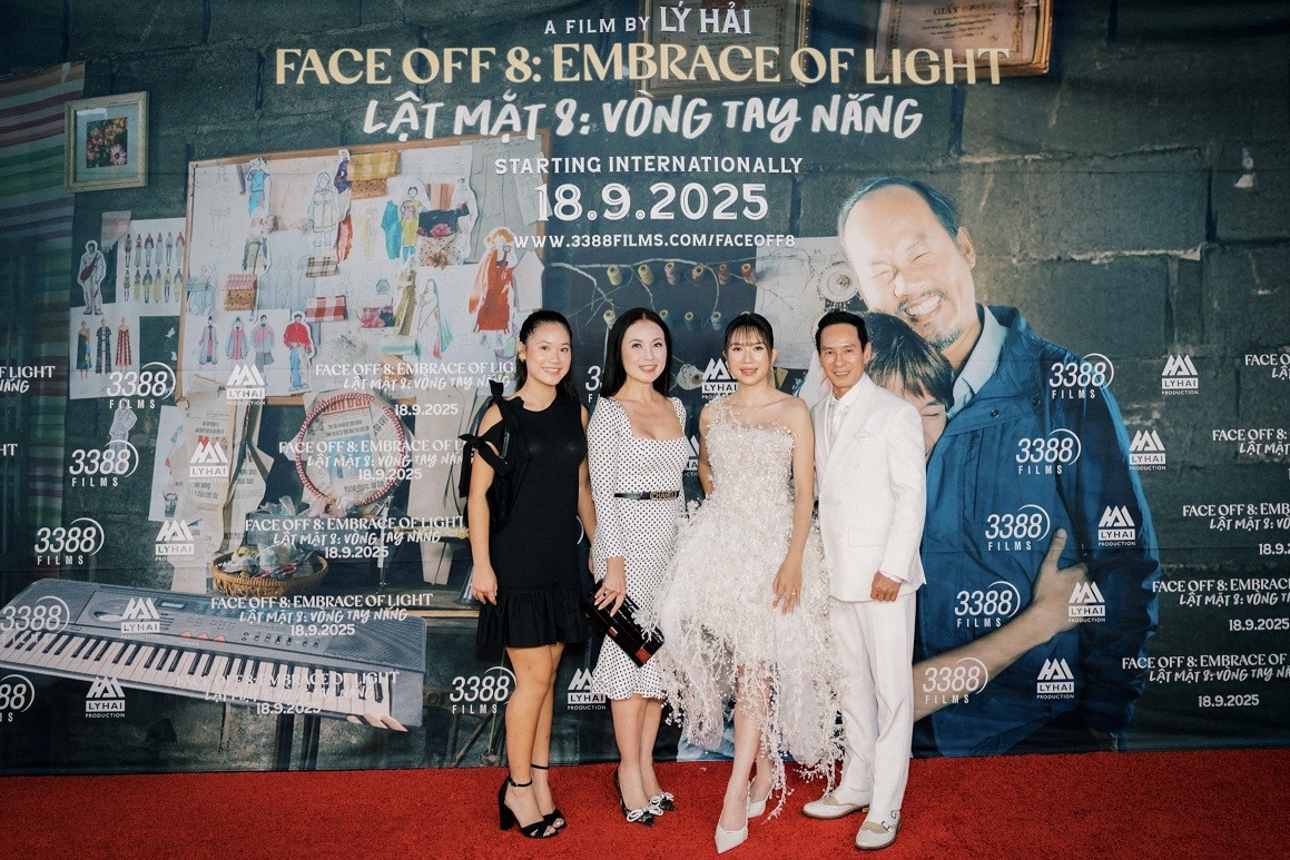 Lý Hải - Minh Hà khiến khán giả quốc tế 'khóc đỏ mắt' khi xem 'Lật mặt 8' ở Mỹ