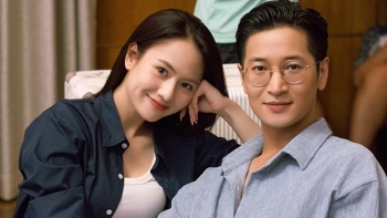 Việt Hoa 'đưa' ông xã vào phim, hé lộ chuyện tình cảm lãng mạn ngoài đời