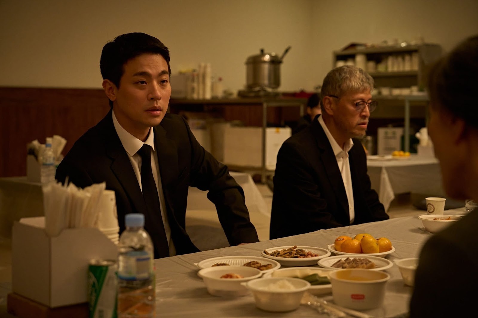 'The Ugly - Nhân diện': Siêu phẩm giật gân - tâm lý Hàn chiếm Top 1 phòng vé chính thức 'cập bến' Việt Nam