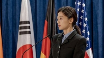 Jun Ji Hyun bị đưa vào danh sách 'đen' do đóng phim 'Tempest'?