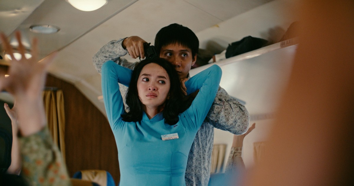 (Review) 'Tử chiến trên không': Dồn dập, căng thẳng và cao trào xúc cảm