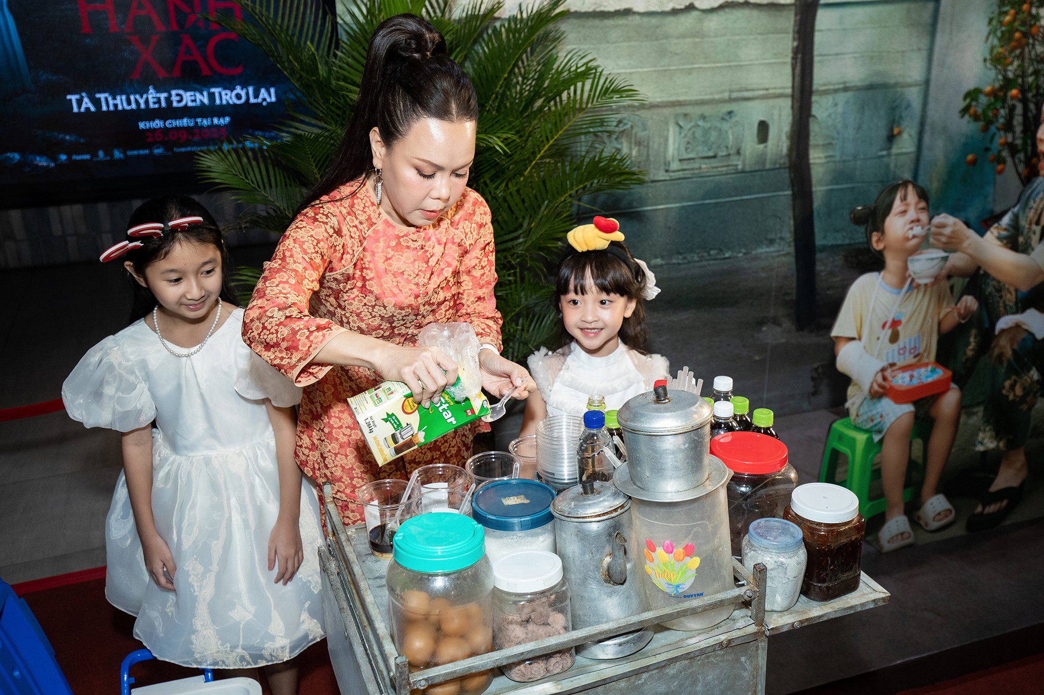 Đạo diễn Khương Ngọc: 'Cục vàng của ngoại' là tấm gương phản chiếu qua các mùa từ mẹ qua con, từ bà qua cháu